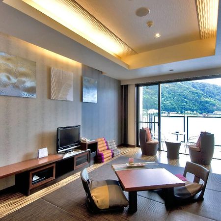 Kaze No Terrace Kukuna Hotel Fudžikawagučiko Exteriér fotografie